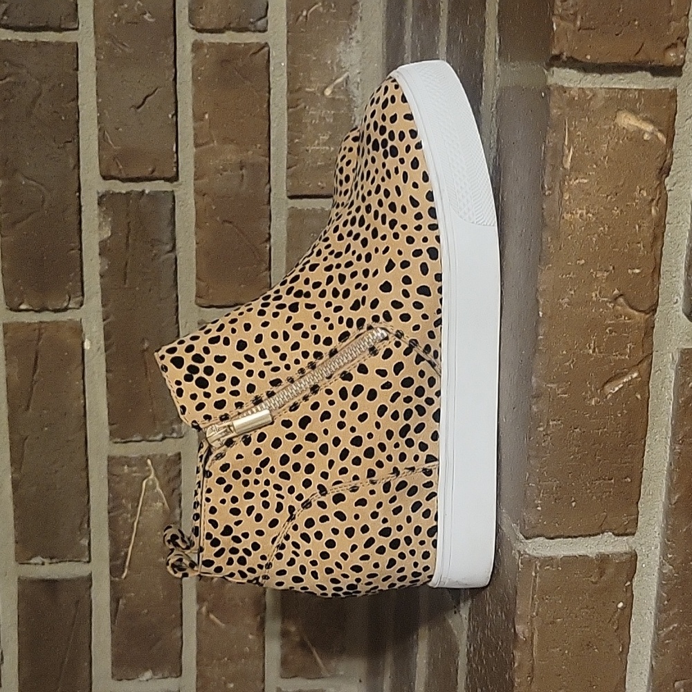 Justfab Wedge Leopard‎ Sneakers Black And Tan Womens 10